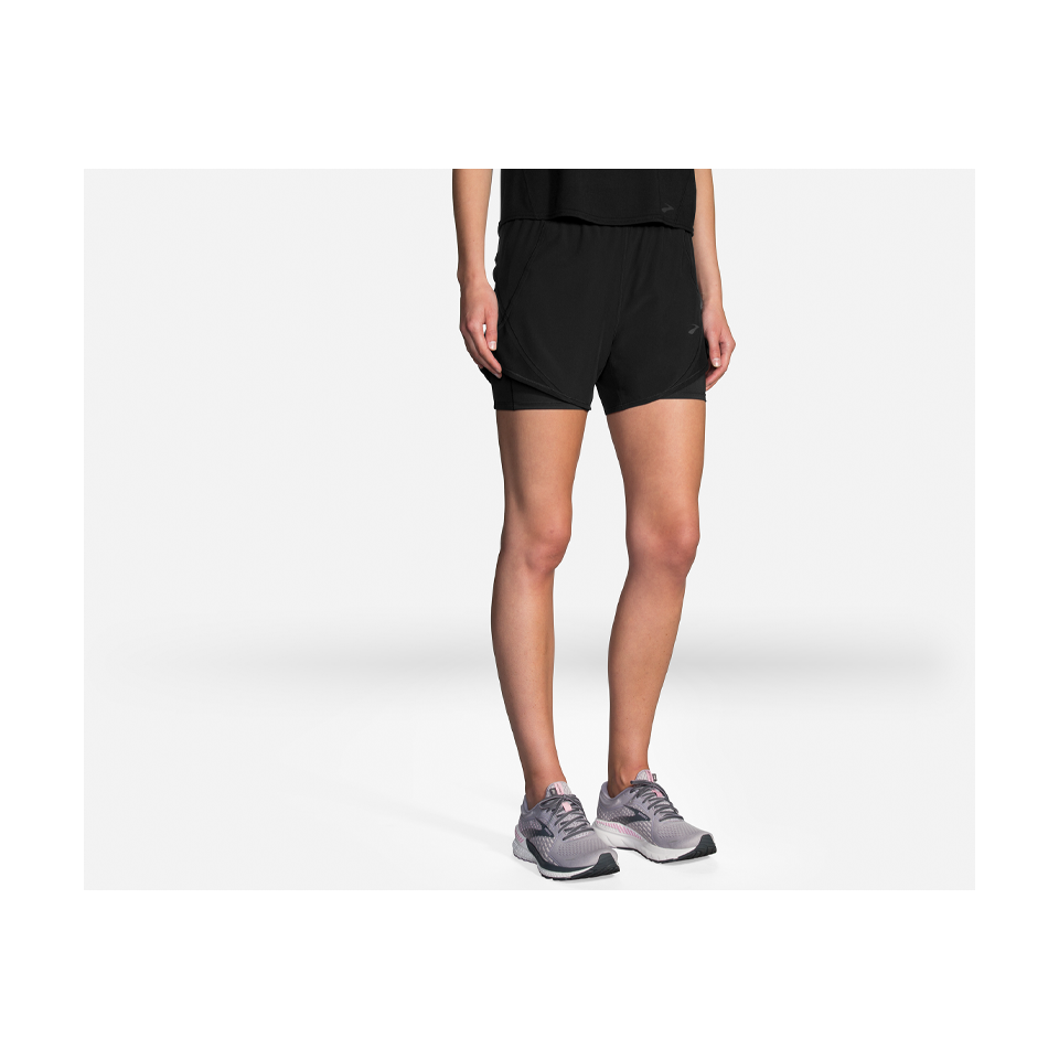 Brooks Women's Chaser 5" 2-in-1 Short Black