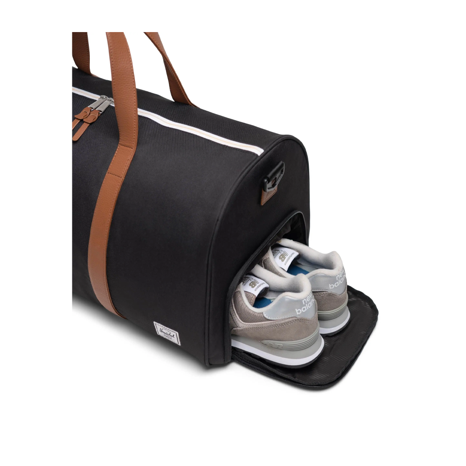 Herschel novel sales duffle black crosshatch