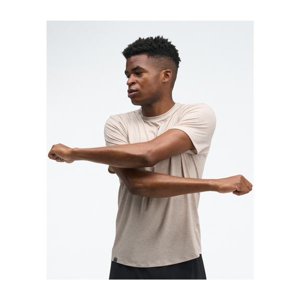 HOKA Men's Essential Tee