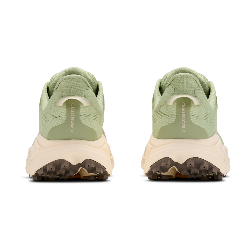 HOKA Women's Challenger 8 Morning Dew/Alabaster