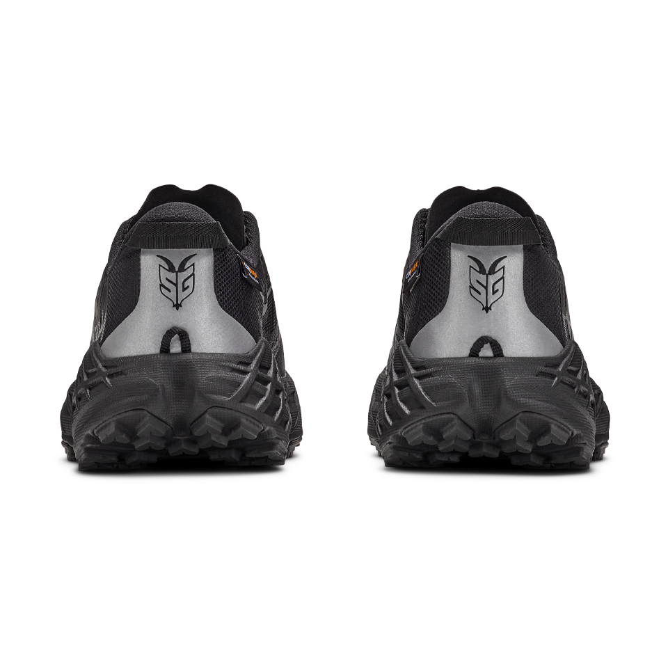HOKA Men's Speedgoat 7 GTX Wide Black/Carbon Black