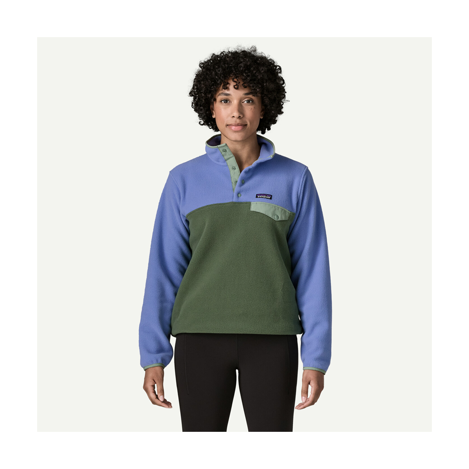 Patagonia Women's Lightweight Synchilla Snap-T Fleece Pullover Canopy Green Main image