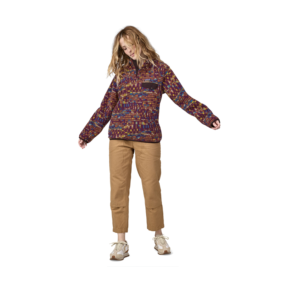 Patagonia Women's Lightweight Synchilla Snap-T Pullover Fitz Roy Patchwork: Night Plum