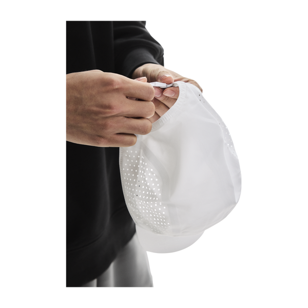 On Unisex Lightweight Cap White