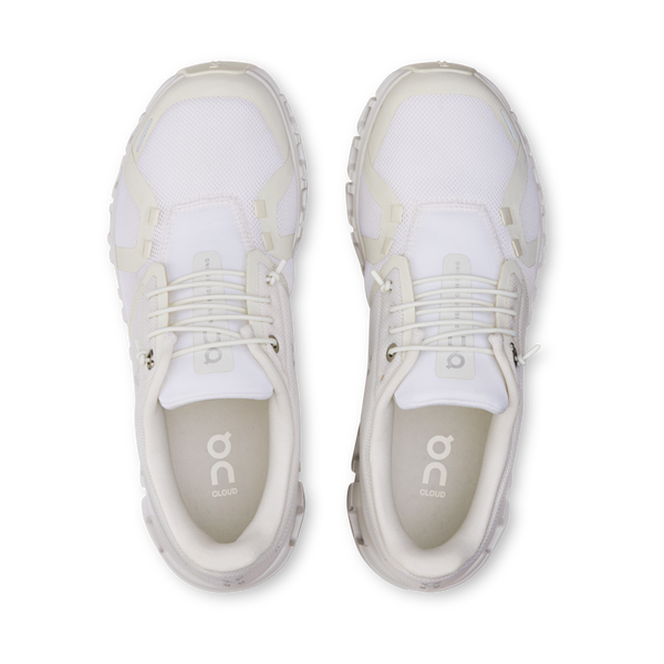 On Women's Cloud 6 White/White