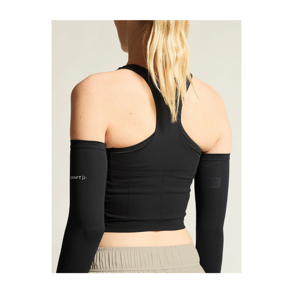 Craft Women's Hypervent Cropped Pocket Singlet Black