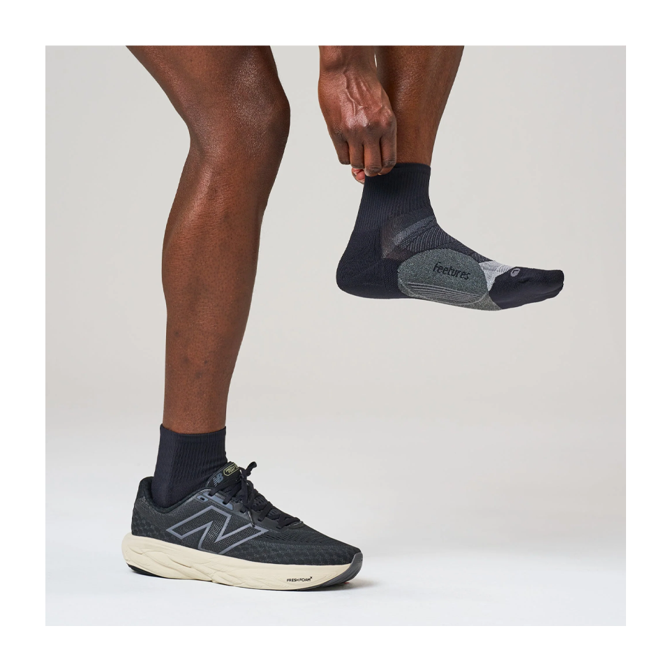 Feetures ELITE Light Cushion Quarter Black