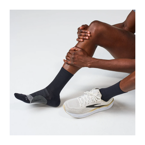 Feetures ELITE Light Cushion Mini Crew Black