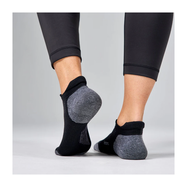 Feetures ELITE Max Cushion Tab Black