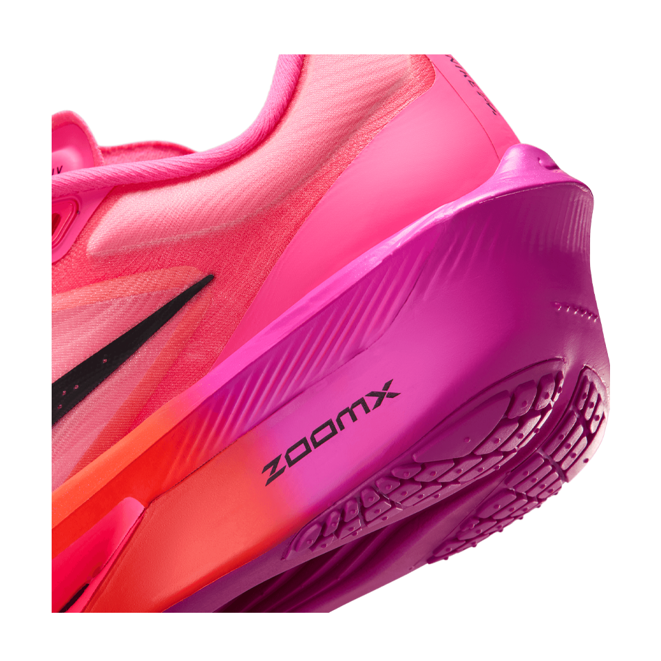 Nike Women's Zoom Fly 6