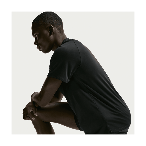 Nike Men's Stride Dri-FIT ADV Short-Sleeve Running Top Black