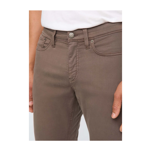 DUER Men's No Sweat Athletic Taper Canteen