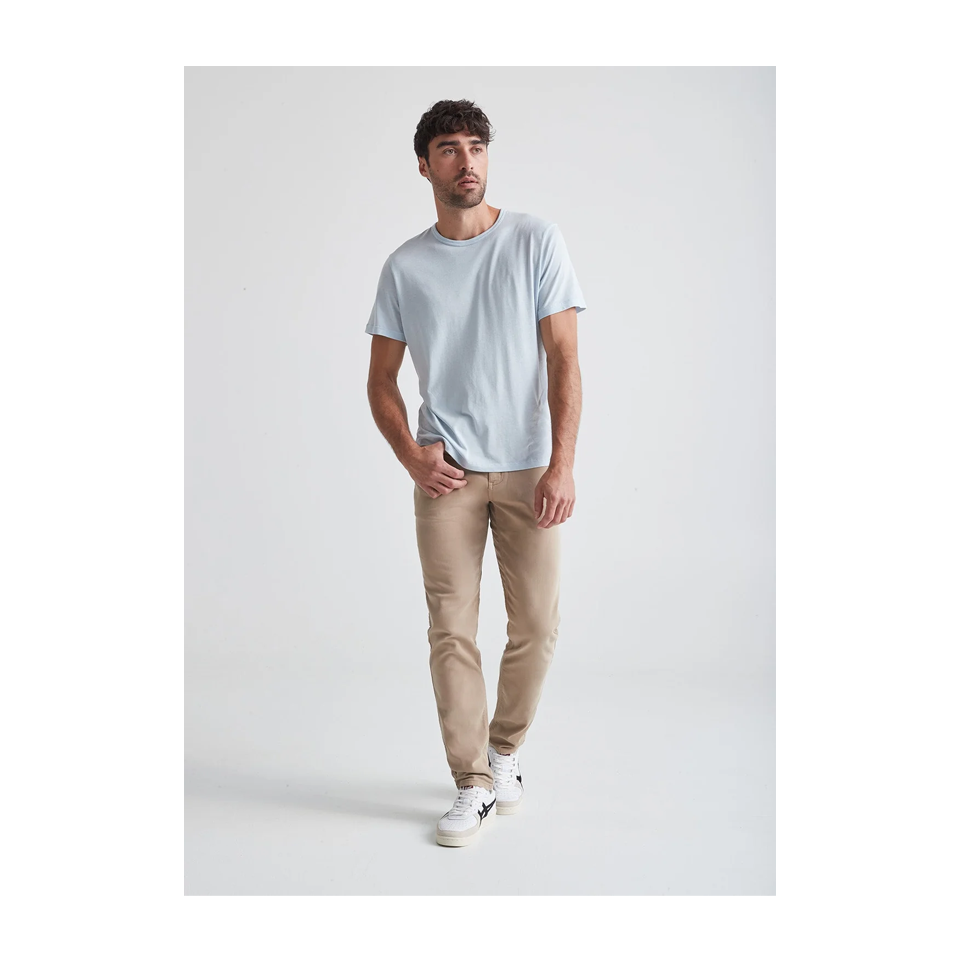 DUER Men's No Sweat Slim Taper Desert Khaki