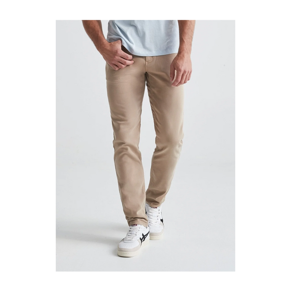 DUER Men's No Sweat Slim Taper Desert Khaki