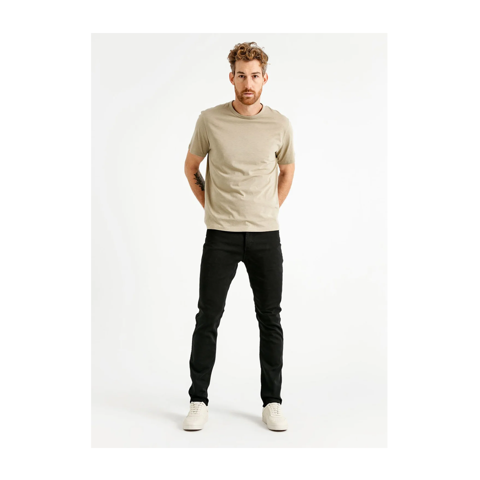 DUER Men's No Sweat Slim Taper Black Secondary image