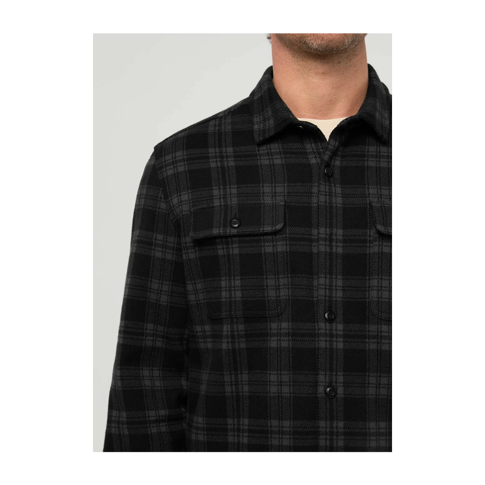 DUER Men's Performance Flannel Overshirt Black Plaid