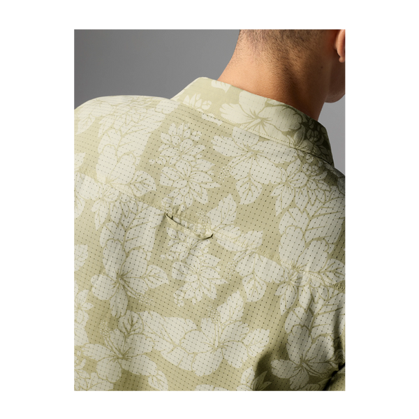 rabbit Men's High Country Relaxed SS Mohave Hibiscus