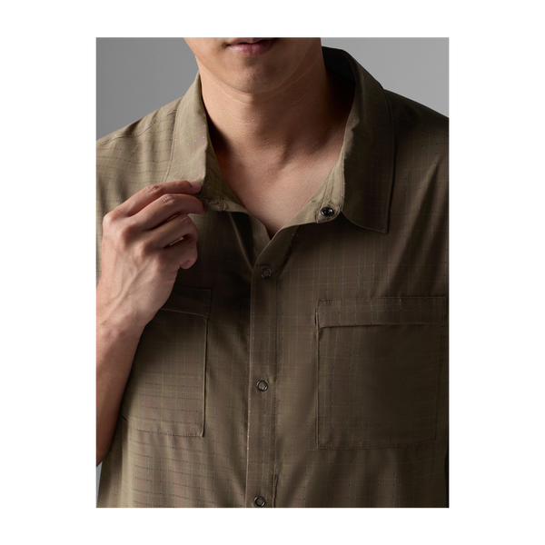 rabbit Men's High Country Relaxed SS Portabella Plaid