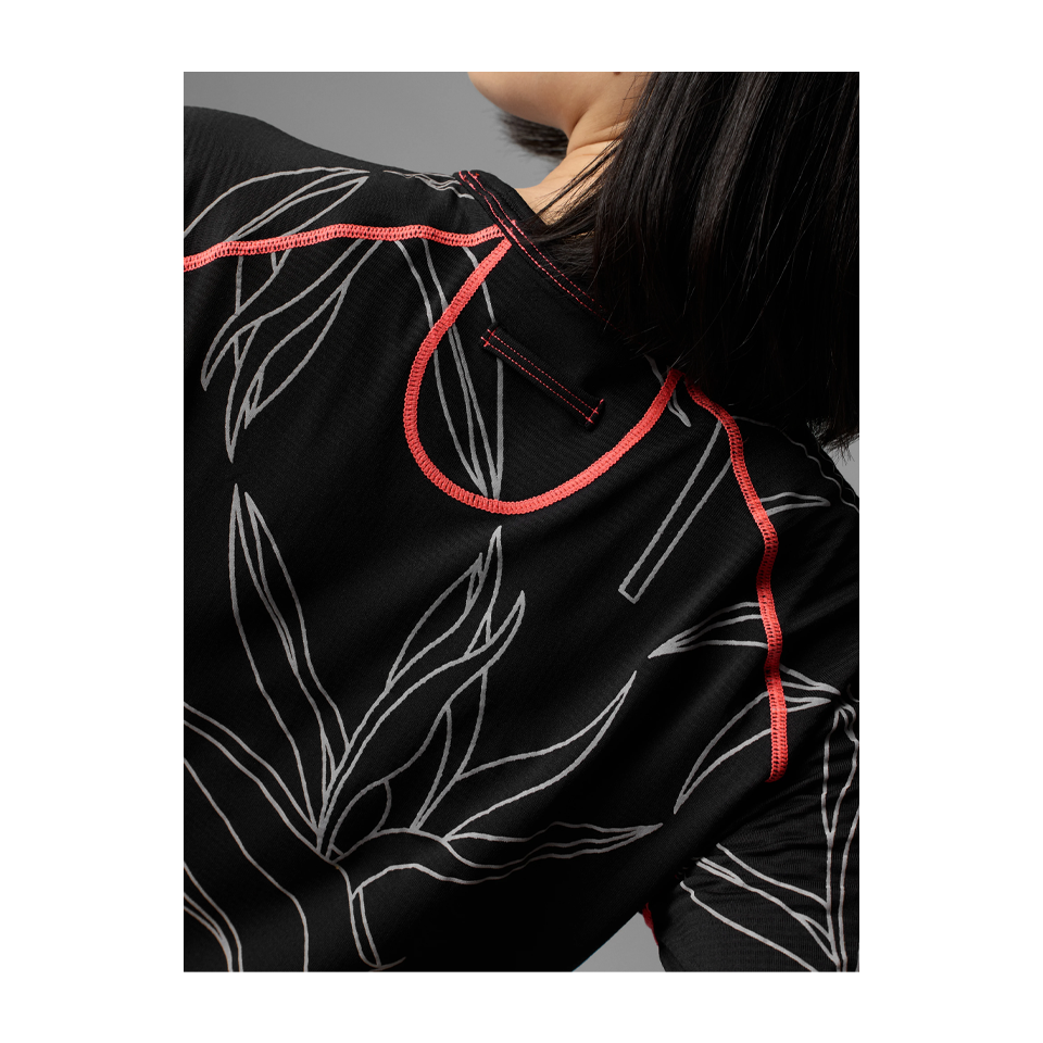rabbit Women's Low Light Layer One Black Reflective
