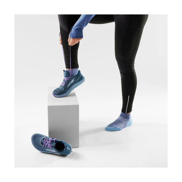 Smartwool Women's Run Ankle Socks Targeted Cushion Nightfall Blue