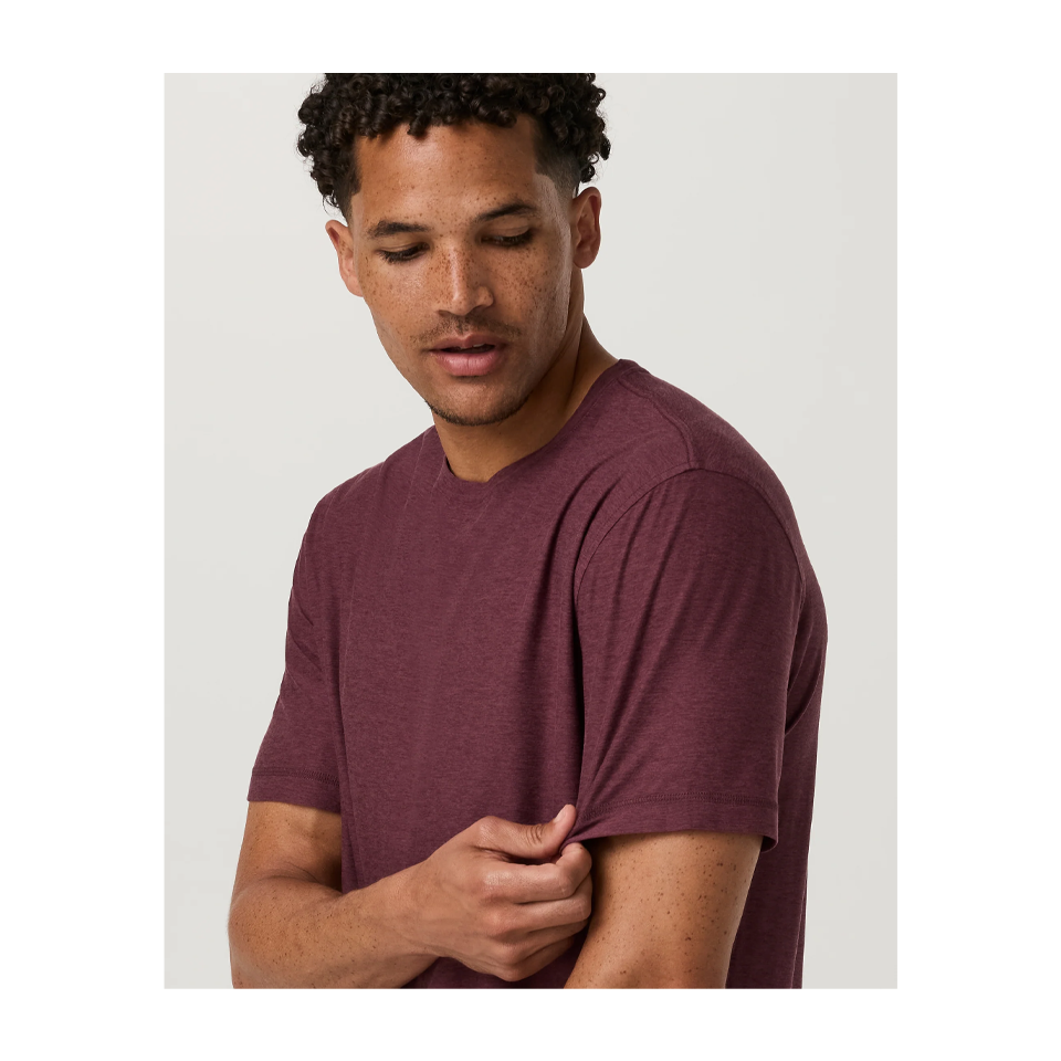 Vuori Men's Strato Tech Tee Fig Heather