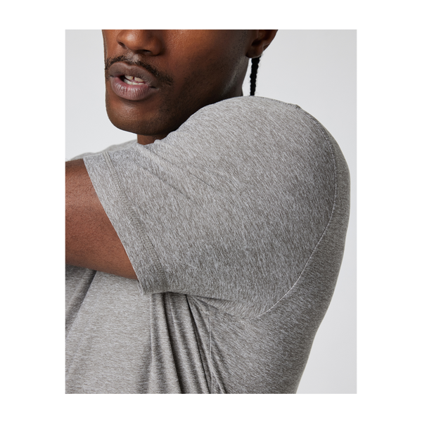 Vuori Men's Strato Tech Tee Heather Grey