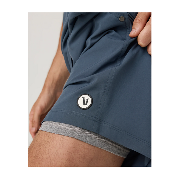 Vuori Men's Kore Short Lined 7" Bay Blue/Ink
