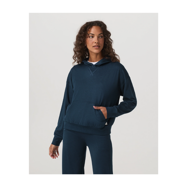 Vuori Women's Halo Modern Pullover Hoodie Blue Coast Heather