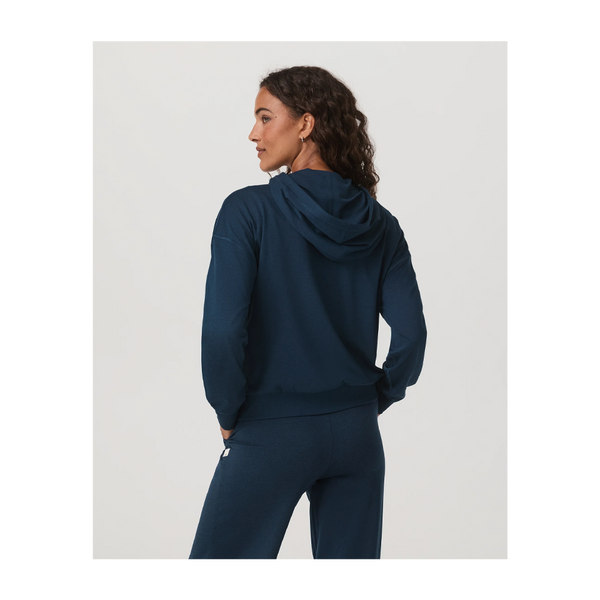 Vuori Women's Halo Modern Pullover Hoodie Blue Coast Heather