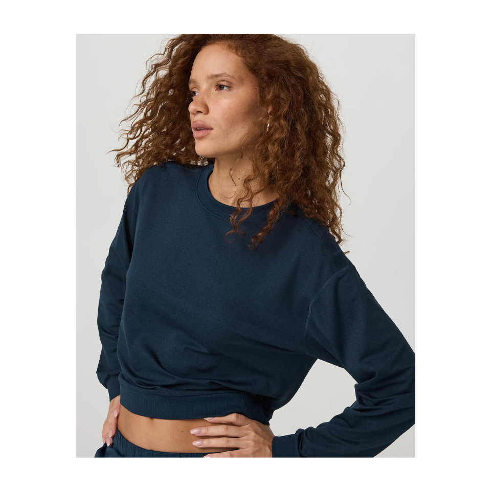 Vuori Women's Halo Modern Crew Blue Coast Heather Main image