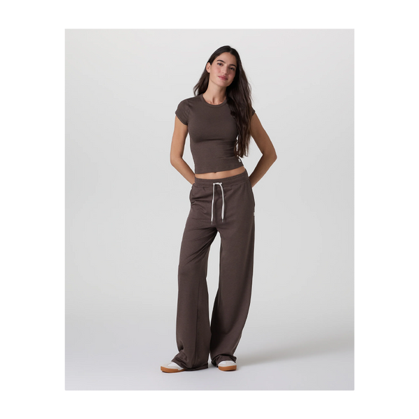 Vuori Women's Halo Essential Wideleg Pant Java Heather