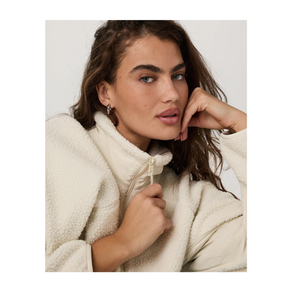 Vuori Women's Alpine Jacket Bone