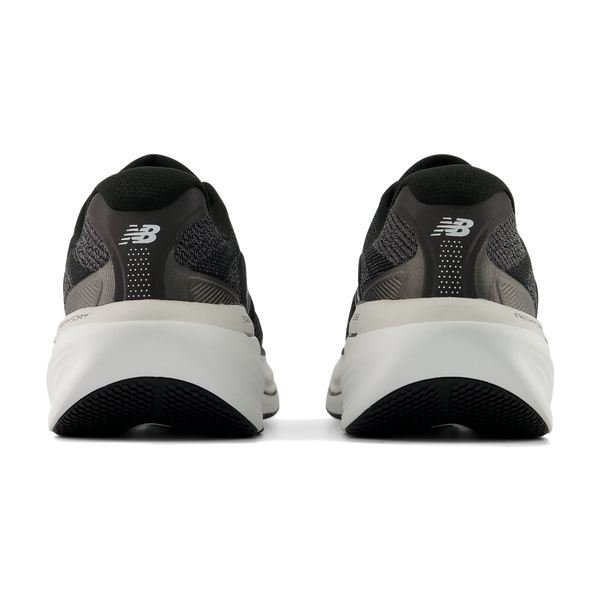 New Balance Women's Fresh Foam X 860 v15 Black/White