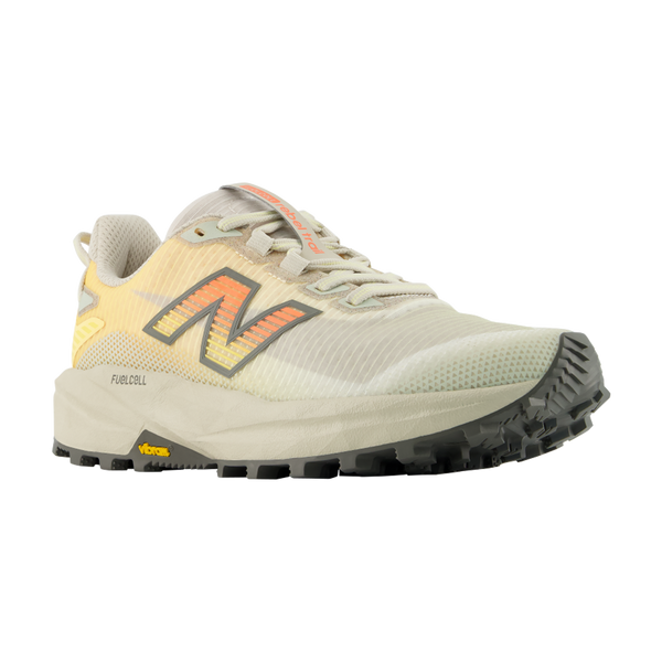 New Balance Women's FuelCell Rebel Trail White Peach/Timberwolf