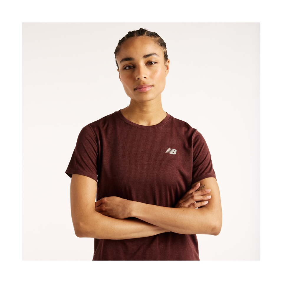 New Balance Women's RC Essential T-Shirt Cherry Leather