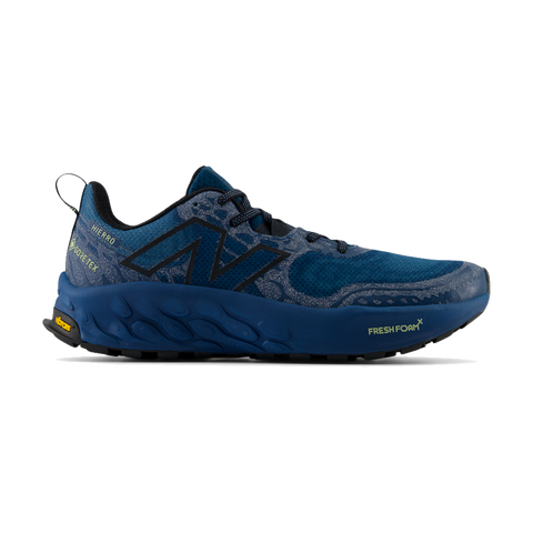 Kelowna s Premium New Balance Specialty Store Play Stores Inc