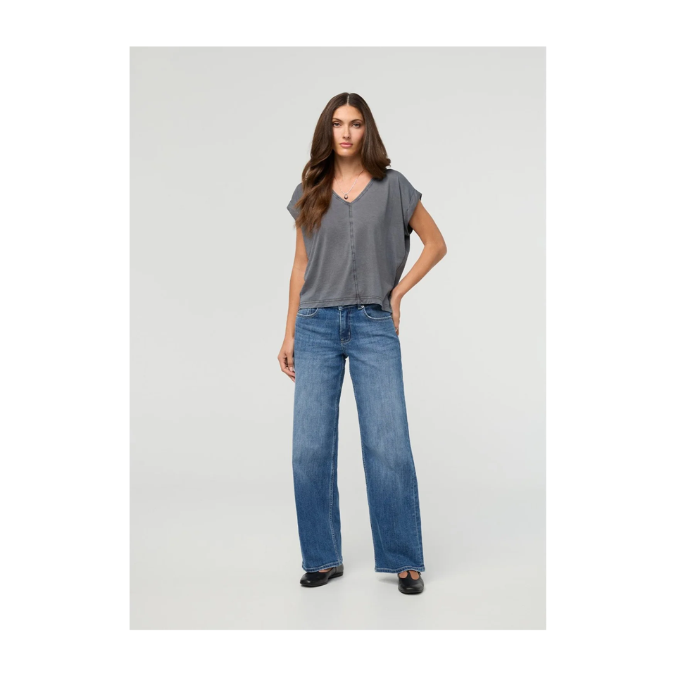 DUER Women's PurePima Dolman V-Neck Washed Grey Secondary image