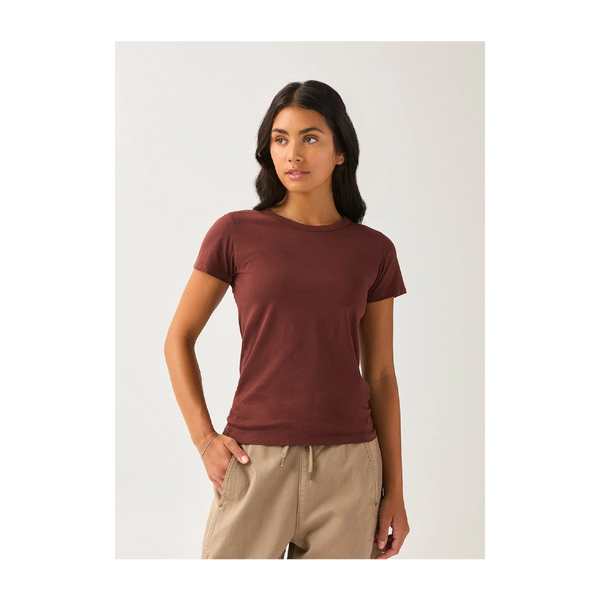 DUER Women's PurePima Slim Crew Chestnut