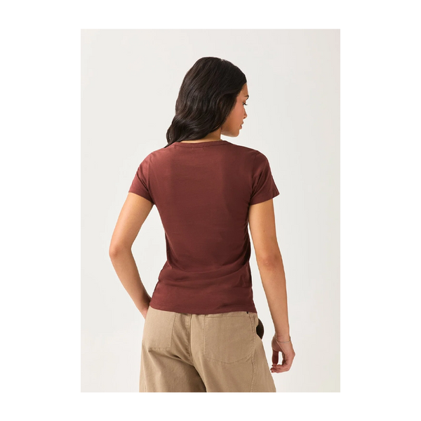 DUER Women's PurePima Slim Crew Chestnut