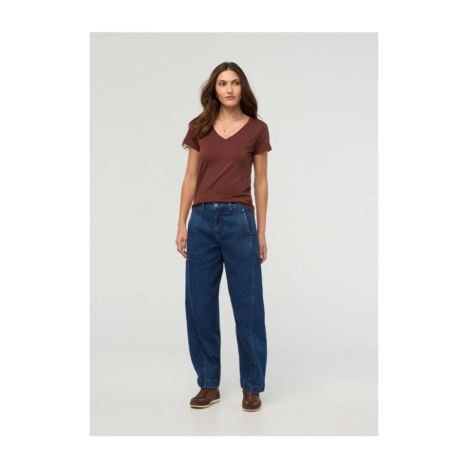 DUER Women's PurePima Slim V-Neck Chestnut Secondary image