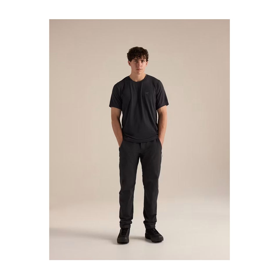 Arc'teryx Men's Cormac Crew Neck Shirt SS Black Secondary image