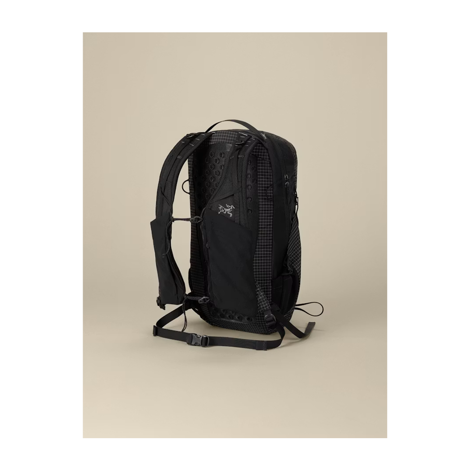 Arc'teryx Aerios 18 Backpack Black Secondary image