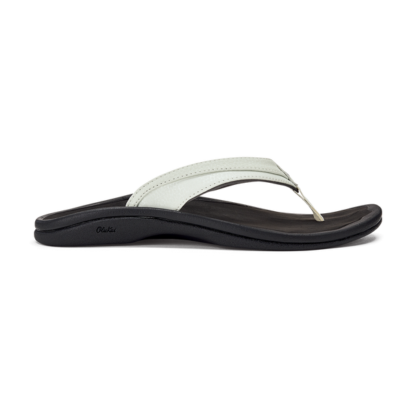 OluKai Women's ‘Ohana White/Black