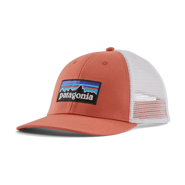 Patagonia P-6 Logo LoPro Trucker Hat Quartz Coral