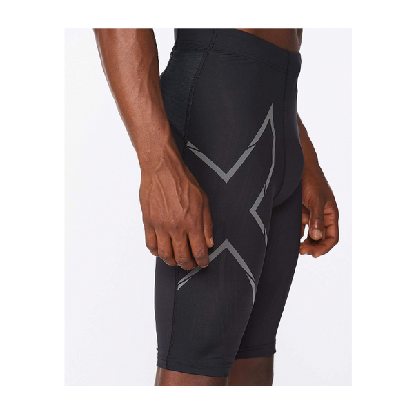 2XU Men's Light Speed Compression Short Black/Black Reflective