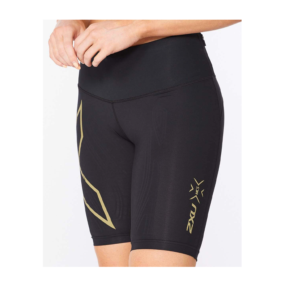 2XU Women's Light Speed Mid-Rise Compression Shorts Black/Gold Reflective